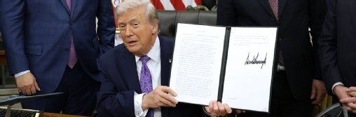 Trump plans bonfire of US state-level AI regulation